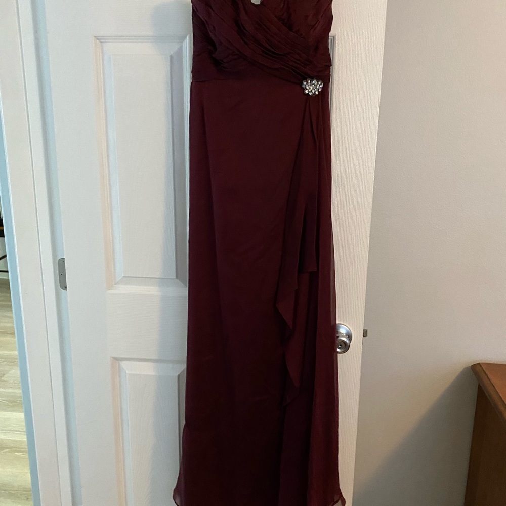 Full length formal/Bridesmaid dress